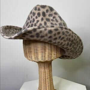 Women’s Eric Javits animal print fuzzy cowboy hat